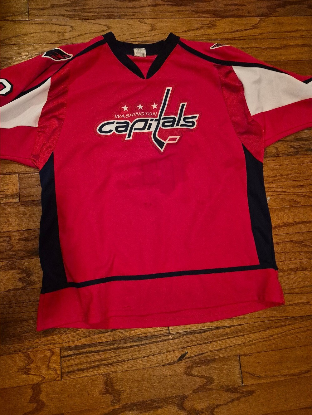 Washington Capitals Alex Ovechkin Red Hockey Jersey with Navy Accents Mens Sz XL